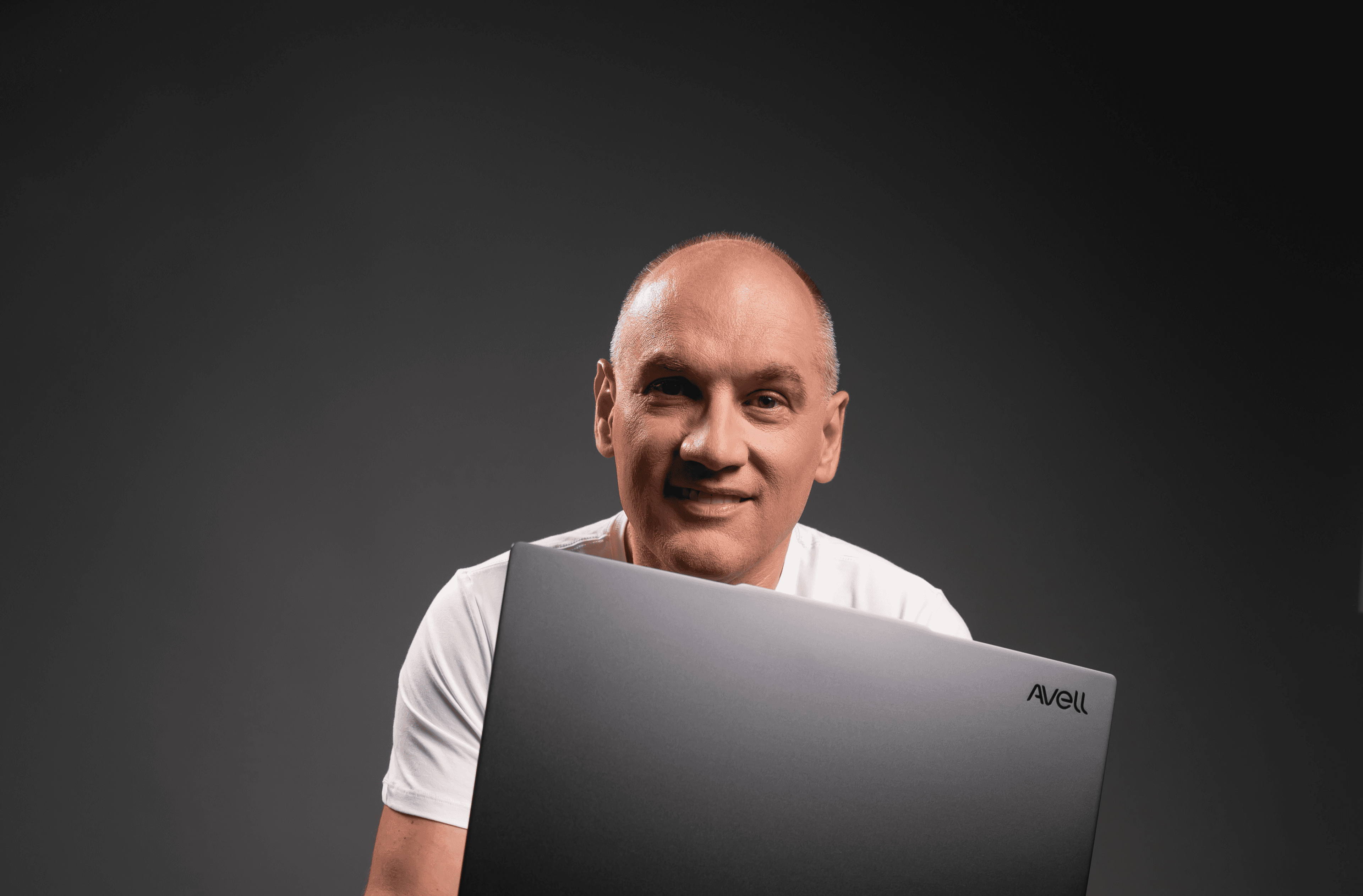 Vladimir Rissardi: a liderança estratégica por trás da nova era da Avell
